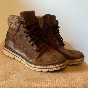 Cliffs women’s boot Size 7